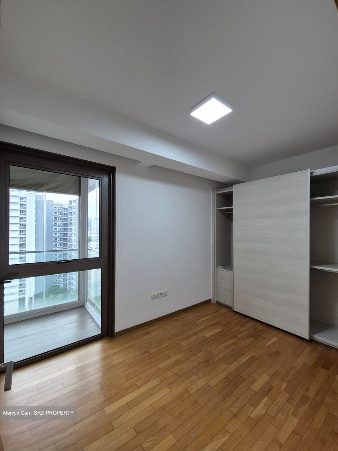 6 Derbyshire (D11), Condominium #452651761